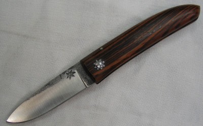 2 clous XC 75  ; manche cocobolo